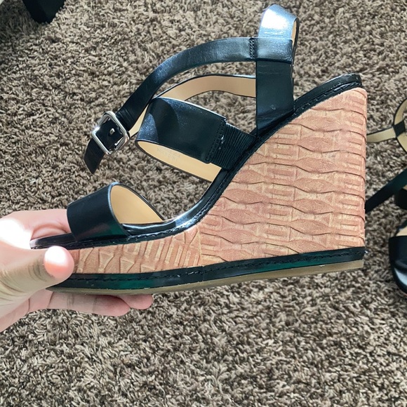 Shoes - Picture 2 of 5